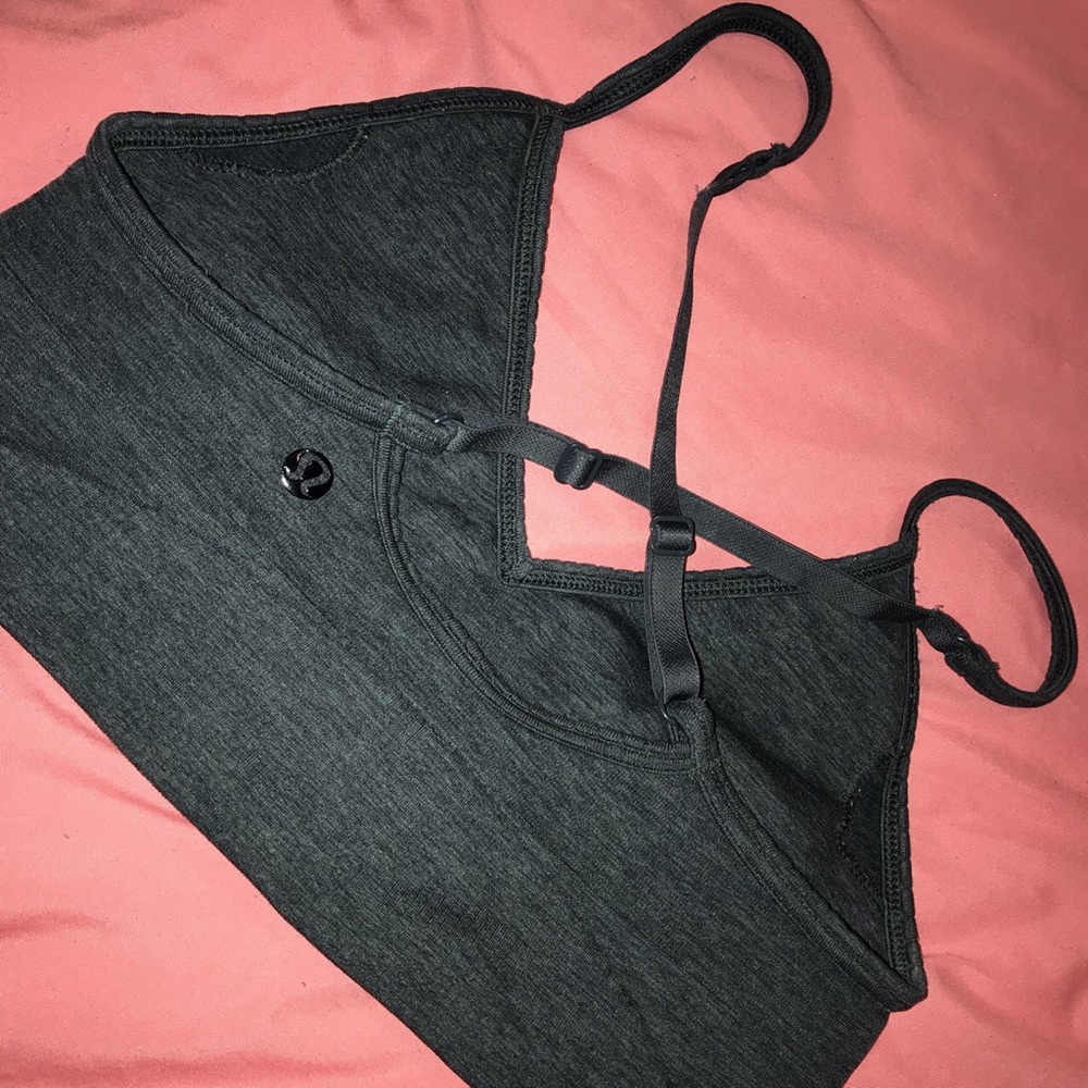 Green lululemon sports bra